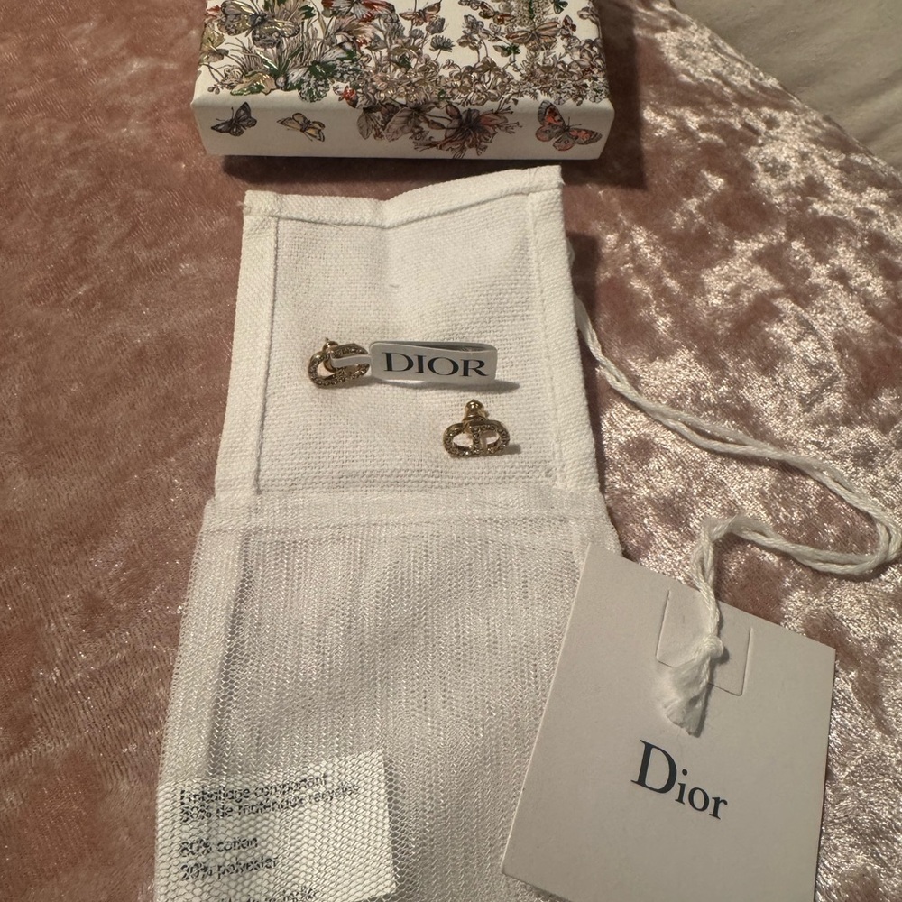 Dior Gold and Crystal Petit Stud Earrings - Picture 3 of 7